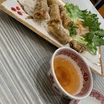 Pho 92 Dia - Vietnamese Spring Rolls (fried) - Vietnamese Near Me - Denver, Colorado Pho 92 Dia - Vietnamese Spring Rolls (fried) - Vietnamese Near Me - Denver, Colorado