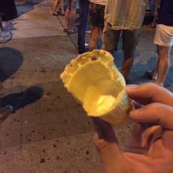 La Diperie - The cone was a big fail. As it was stale - Ice Cream & Frozen Yogurt Near Me - Toronto, Ontario