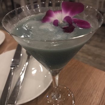 Yellowfin Bar & Kitchen - Signature drink. Weird color and creamy somehow? Not my favorite. - American Near Me - Key West, Florida