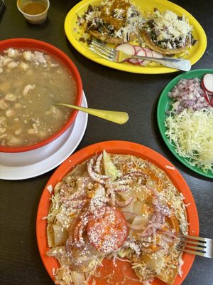 Antojitos Los Cuates by null