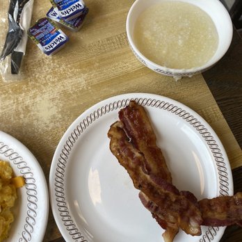 Waffle House - bacon and macaroni and cheese - Diners Near Me - Horn Lake, Mississippi Waffle House - bacon and macaroni and cheese - Diners Near Me - Horn Lake, Mississippi