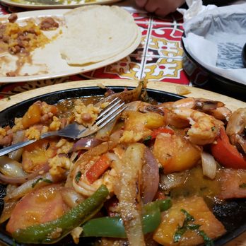 Que Paisa - Fajatas - Mexican Near Me - Littlerock, California Que Paisa - Fajatas - Mexican Near Me - Littlerock, California
