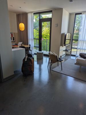 Placemakr Premier SoBro by null