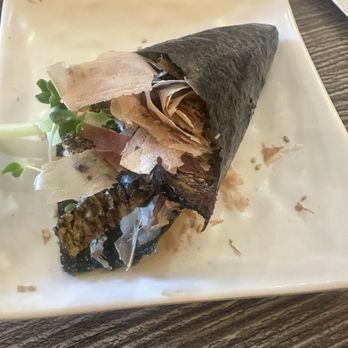 I Luv Sushi - Sushi Bars Near Me - Lakewood, California