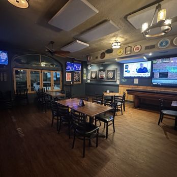 Ralston's Drafthouse - inside backroom - Gastropubs Near Me - Indianapolis, Indiana Ralston's Drafthouse - inside backroom - Gastropubs Near Me - Indianapolis, Indiana