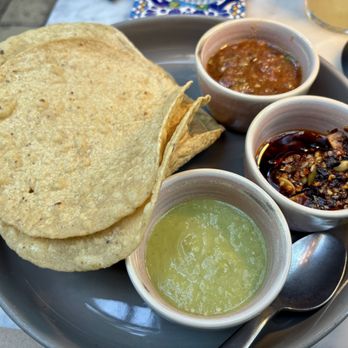 Mirate - Salsas de la casa - Mexican Near Me - Los Angeles, California Mirate - Salsas de la casa - Mexican Near Me - Los Angeles, California