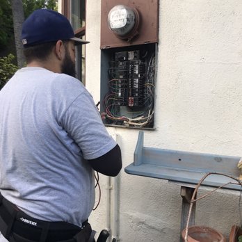 mc=e3 Electric - Eddie labeled the AC breaker so now we know. - Electricians Near Me - Los Angeles, California mc=e3 Electric - Eddie labeled the AC breaker so now we know. - Electricians Near Me - Los Angeles, California