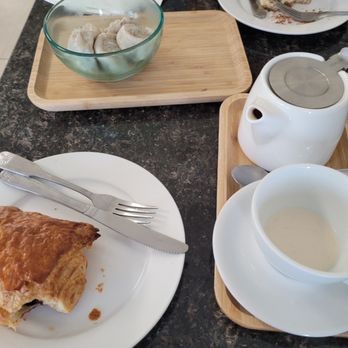 Elite Bakery Cafe - Chocolate Croissant Cooked Dumplings Tiramisu London Fog Tea - Bakeries Near Me - Carmichael, California