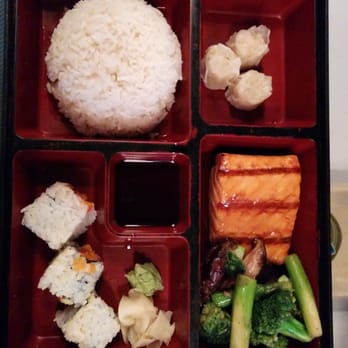 South Kawa - Salmon bento - Japanese Near Me - Chicago, Illinois South Kawa - Salmon bento - Japanese Near Me - Chicago, Illinois