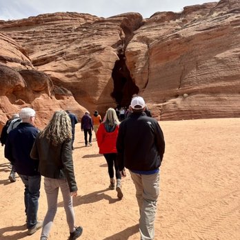 Upper Antelope Canyon - Going inside the Canyon - Hiking Near Me - Page, Arizona Upper Antelope Canyon - Going inside the Canyon - Hiking Near Me - Page, Arizona