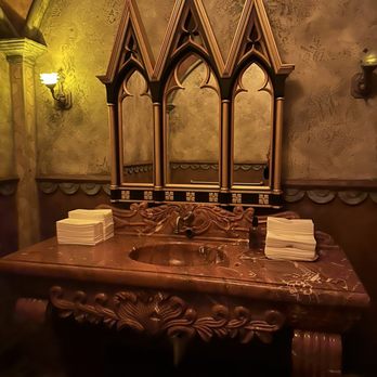 Quixote - Bathroom - Mexican Near Me - San Diego, California