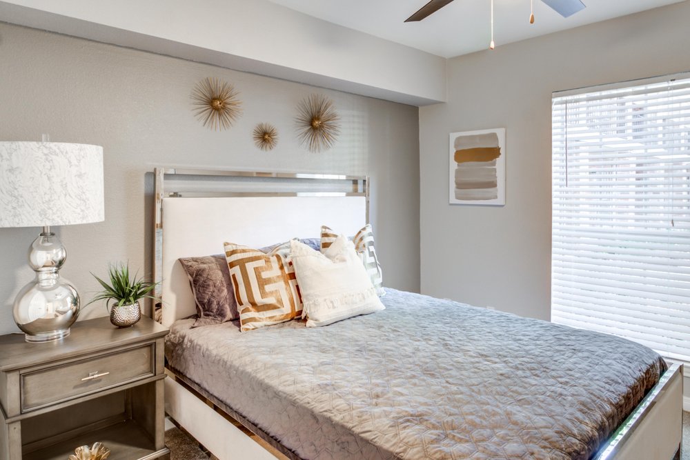 NOB HILL Updated October 2024 146 Photos & 71 Reviews 5410 N Braeswood Blvd, Houston