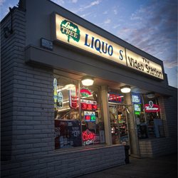 Lone Tree Liquors