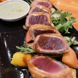 Tuna Basil Roll