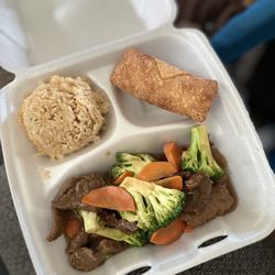 Egg Roll Number 1 - Beef and broccoli lunch
