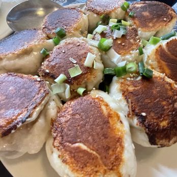 Dew Drop Inn - 16. Shanghai Pork Meat Buns (Pan-fried) - Chinese Near Me - Honolulu, Hawaii Dew Drop Inn - 16. Shanghai Pork Meat Buns (Pan-fried) - Chinese Near Me - Honolulu, Hawaii