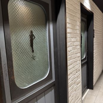 Kyuramen - Downtown Chicago - Restroom - Japanese Curry Near Me - Chicago, Illinois