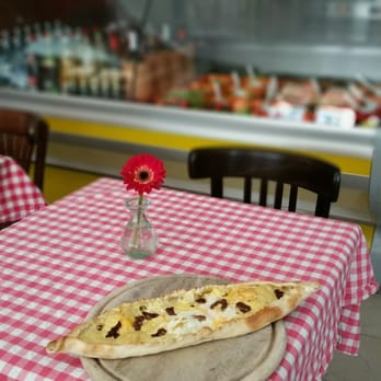 Mio - Mediterranean Near Me - Berlin, BE