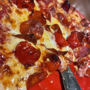 Beer Barrel Pizza & Grill - ITALIAN HOT HONEY BB SIGNATURE - Pizza Near Me - Fort Wayne, Indiana Beer Barrel Pizza & Grill - ITALIAN HOT HONEY BB SIGNATURE - Pizza Near Me - Fort Wayne, Indiana