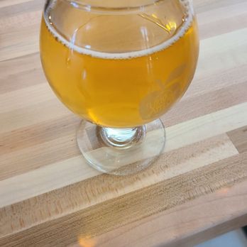 Urban Apples - Georgia peach cider - Cideries Near Me - Westfield, Indiana