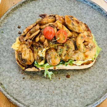 Aroma Craft Coffee - Sauteed Mushroom Crafted Toast - Coffee Roasteries Near Me - Walnut, California
