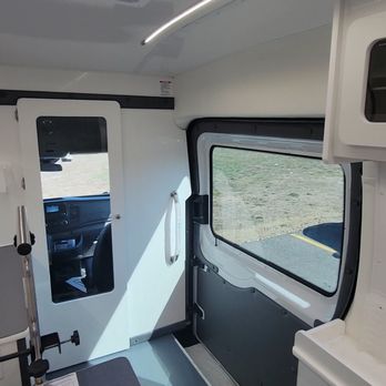 Lux Paw Mobile - Pet Groomers Near Me Lux Paw Mobile - Pet Groomers Near Me