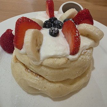Fluffy Fluffy Dessert Cafe - Carollton - Signature - Desserts Near Me - Carrollton, Texas