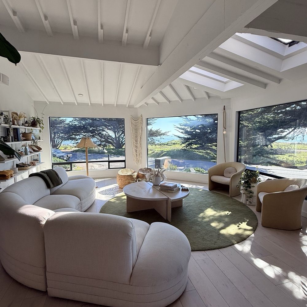 White Water - lobby - Hotels Near Me - Cambria, California