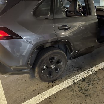 Premium Auto Glass Solution - Broken window on my vehicle - Auto Glass Services Near Me - San Francisco, California Premium Auto Glass Solution - Broken window on my vehicle - Auto Glass Services Near Me - San Francisco, California