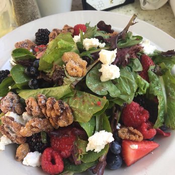 Breakfast Club - The BERRY SALAD - Breakfast & Brunch Near Me - Phoenix, Arizona