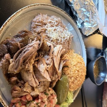 Tacos & Tequila - Carnitas plate - Mexican Near Me - Menifee, California Tacos & Tequila - Carnitas plate - Mexican Near Me - Menifee, California