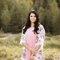 Healing Feathers - Ronda Davis, LCSW