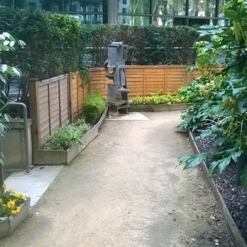 Channel Four Community Gardens - The Channel Four Community Gardens #InTheSun - Parks Near Me - London, XGL