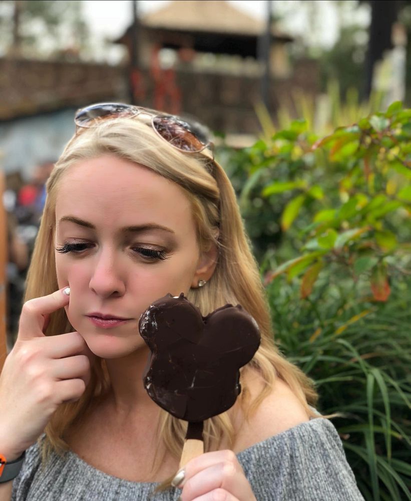 ICE CREAM CART Updated August 2024 10 Reviews 4720 Caribbean Way