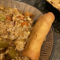Hunan Kitchen - Egg rolls