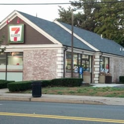 7-Eleven - Storefront
