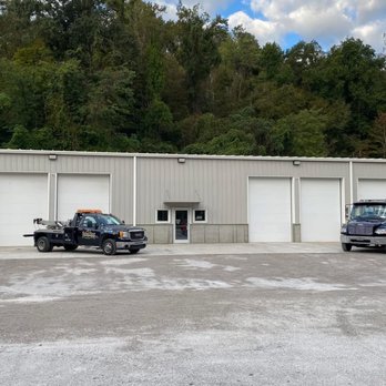 A-1 Wrecker Service - Towing Near Me - Barboursville, West Virginia A-1 Wrecker Service - Towing Near Me - Barboursville, West Virginia