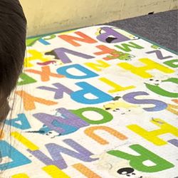 Innovative Therapy Services - The walls are unclean, the carpet mat and carpet is in poor condition, and the examination rooms are not well maintained.