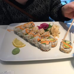 Sushi Yama - The gul/orange var "gott men starkt", sades det. Wasabi - watch it.