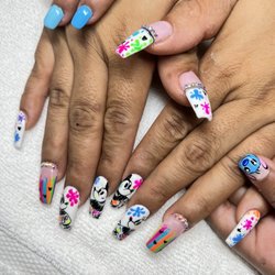 US Nails - Beautiful nails design