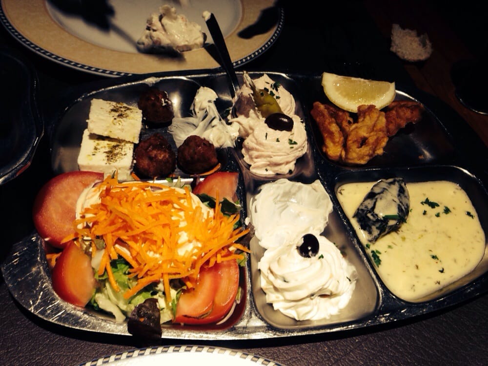 Restaurant Play Bouzouki