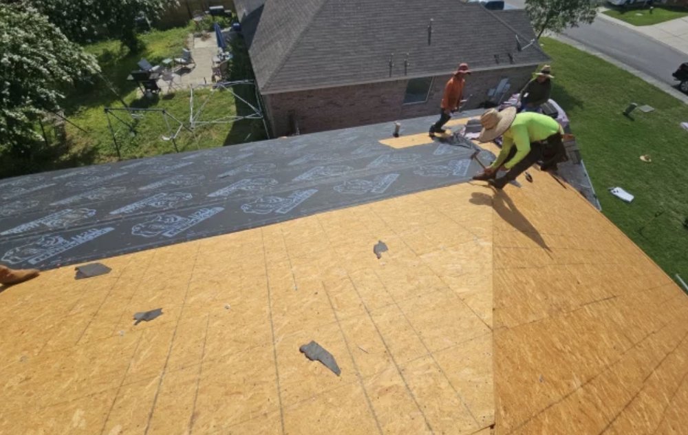 Slide of Honeydew Roofing