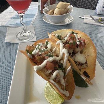 Wahoo's Bistro & Patio - Seafood Near Me - Bermuda, Virgin Islands Wahoo's Bistro & Patio - Seafood Near Me - Bermuda, Virgin Islands