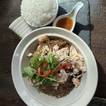 Noi Thai Cuisine - Thai Near Me - Seattle, Washington Noi Thai Cuisine - Thai Near Me - Seattle, Washington