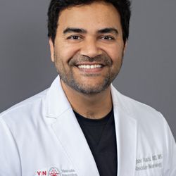 Meet Dr. V. Raghav Aachi