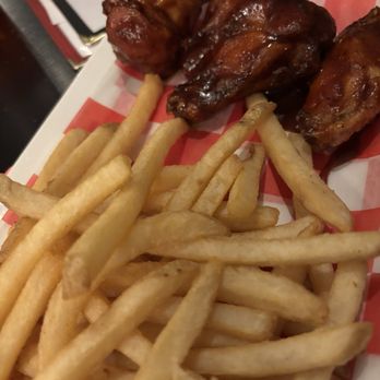 Black-Eyed Sally's - Kids chicken wings - Barbeque Near Me - Hartford, Connecticut Black-Eyed Sally's - Kids chicken wings - Barbeque Near Me - Hartford, Connecticut