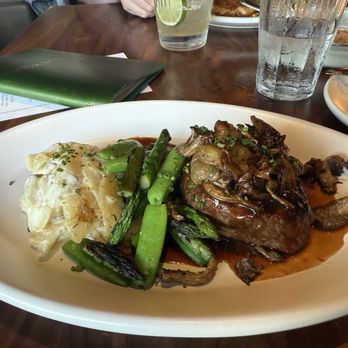 The Henry - Filet mignon - New American Near Me - Carlsbad, California