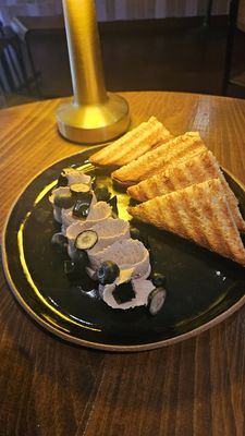 Claire Jacques by null