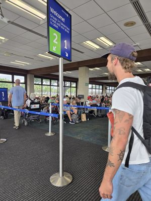 Lihue Airport by null