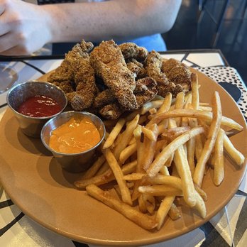 Oeste Bar & Cafe - Catfish - Burgers Near Me - Oakland, California Oeste Bar & Cafe - Catfish - Burgers Near Me - Oakland, California
